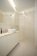 Liiiving - Aliados Stone Apartment