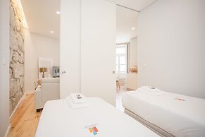 Liiiving - Aliados Stone Apartment