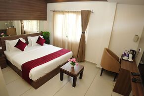 Hotel Palmyra Grand Inn