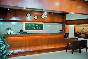 Hotel Palmyra Grand Inn