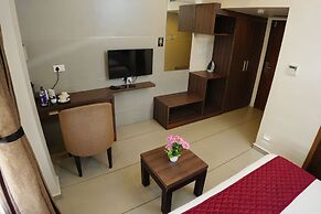 Hotel Palmyra Grand Inn