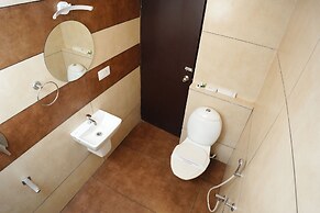 Hotel Palmyra Grand Inn