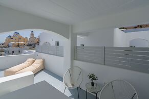 Cycladic Suites & Spa