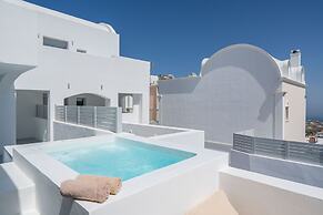 Cycladic Suites & Spa