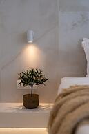 Cycladic Suites & Spa