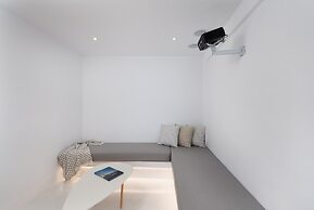 Cycladic Suites & Spa