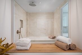 Cycladic Suites & Spa