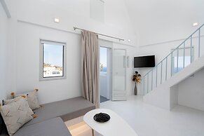 Cycladic Suites & Spa