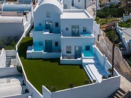 Cycladic Suites & Spa