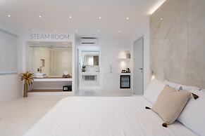 Cycladic Suites & Spa