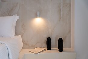 Cycladic Suites & Spa