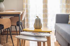 Elegant Mavili Suite by Cloudkeys