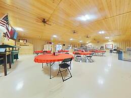 Ellipse Global Lodge