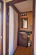 Ellipse Global Lodge