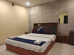Hotel Om Regency