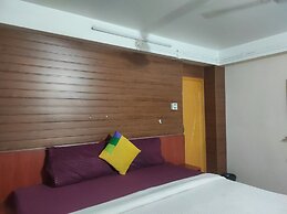 Hotel Om Regency