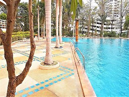 1-bed Condo in View Talay 5D Close to Beach