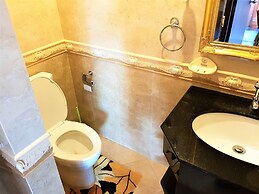 Pratumnak 1 bed Condo With sea View