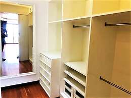 20th Floor 2-bed Condo With Stunning Views