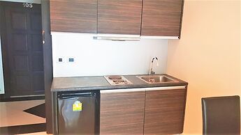 1 bed Condo With Direct Pool Access, Jomtien