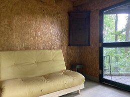 Unique off Grid Tree-house Stay in oak Woodland
