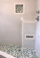 Dame Fortune's Cottage Court