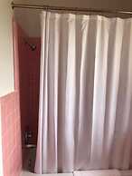 Dame Fortune's Cottage Court