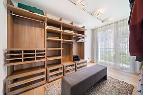 Montreux Panoramic Views 4BD Apartment