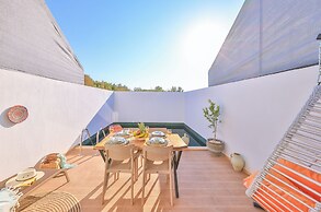 Villa Ay