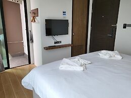 S3 Huahin Hotel