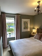 Remarkable 3-bed House in Belfast