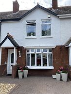 Remarkable 3-bed House in Belfast