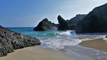 Lovely Holiday Home nr Kynance Cove