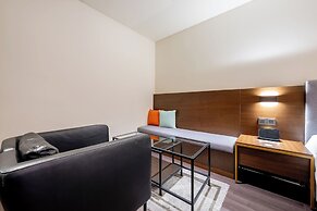 Yaja Hotel Peace Square branch