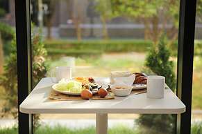 Yaja Hotel Peace Square branch