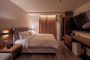 Yaja Hotel Peace Square branch