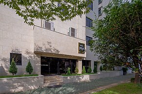 Yaja Hotel Peace Square branch