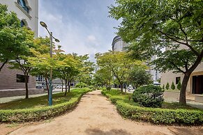 Yaja Hotel Peace Square branch