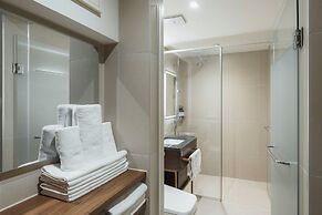 Yaja Hotel Peace Square branch