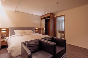 Yaja Hotel Peace Square branch