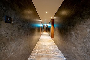 Yaja Hotel Peace Square branch