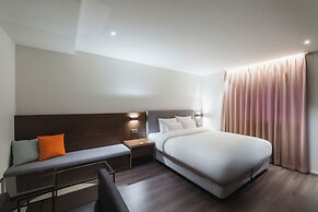 Yaja Hotel Peace Square branch