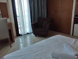 For Sun River Resort