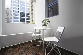 Victoria Hotel, a NuVe Group Collection