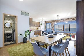 Maritinas Stone House & Apartment On The Beach