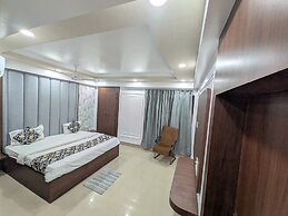 Hotel Vrindavan Palace