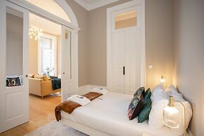 Liiiving - Balcony Design Apartment