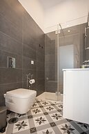 Liiiving - Balcony Design Apartment