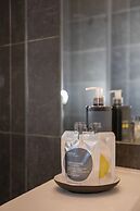 Liiiving - Balcony Design Apartment