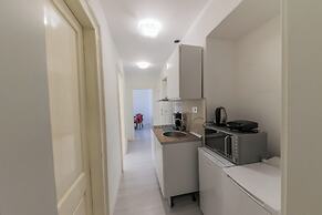 A1 - Spacious apt on the Seafront With Terrace